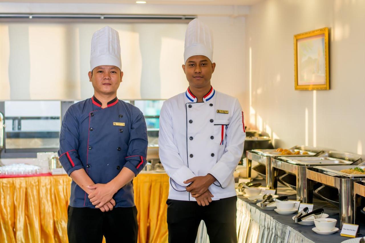 Botahtaung Hotel Янгон Екстериор снимка